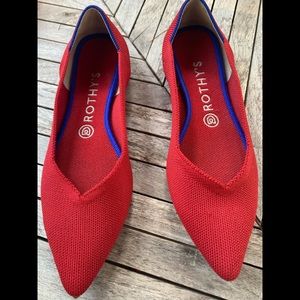 Rothy’s The Point - Red Pointed Toe Flat with Blue Trim Size 8.5